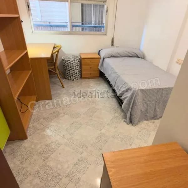 Habitación en Camino de Ronda (5)