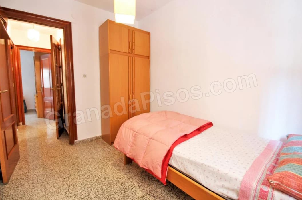 Habitación en Cervantes (2)