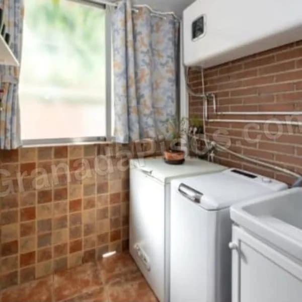 Habitación en Alcampo (2)