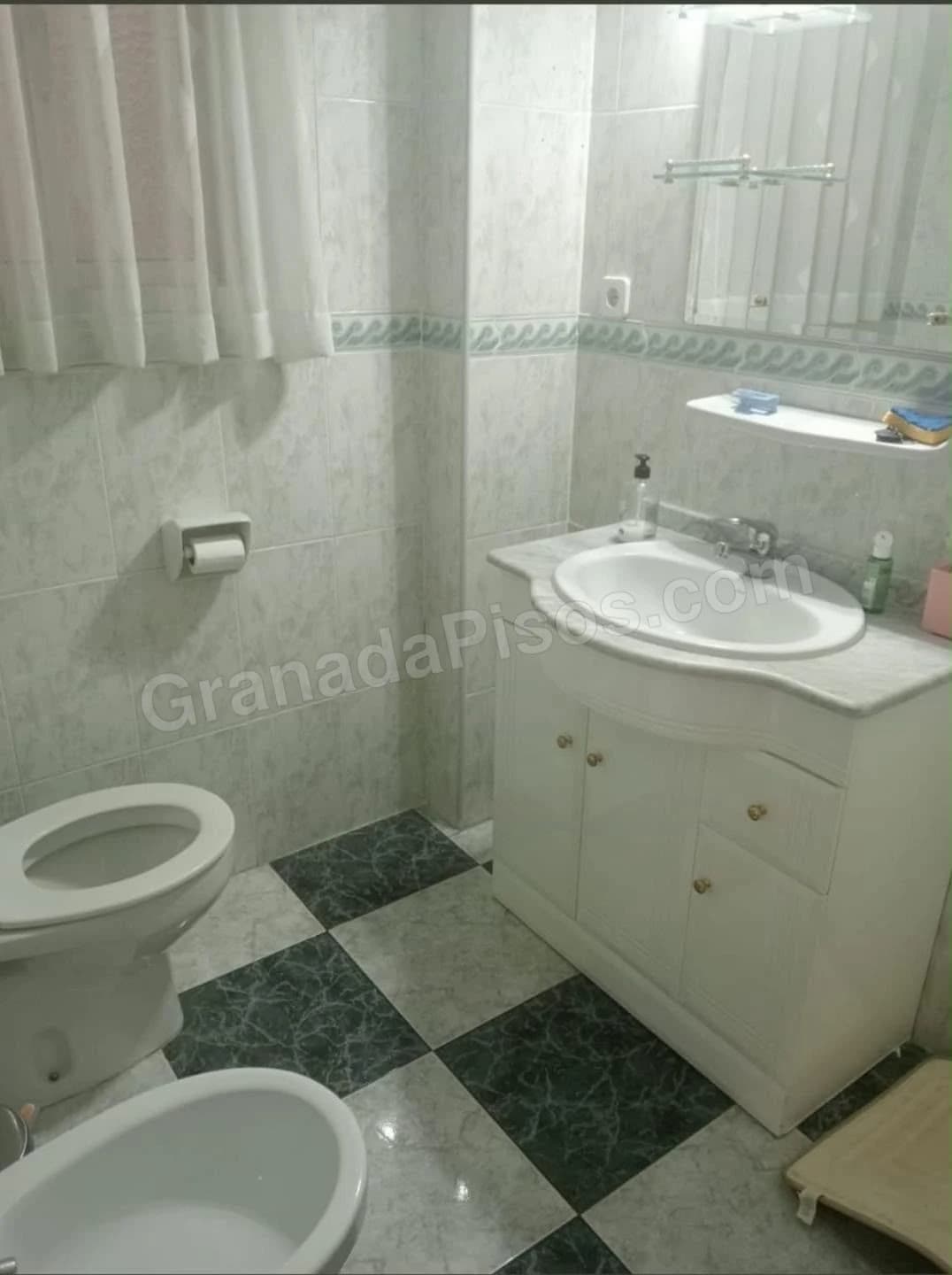 Habitación en Camino de Ronda (2)