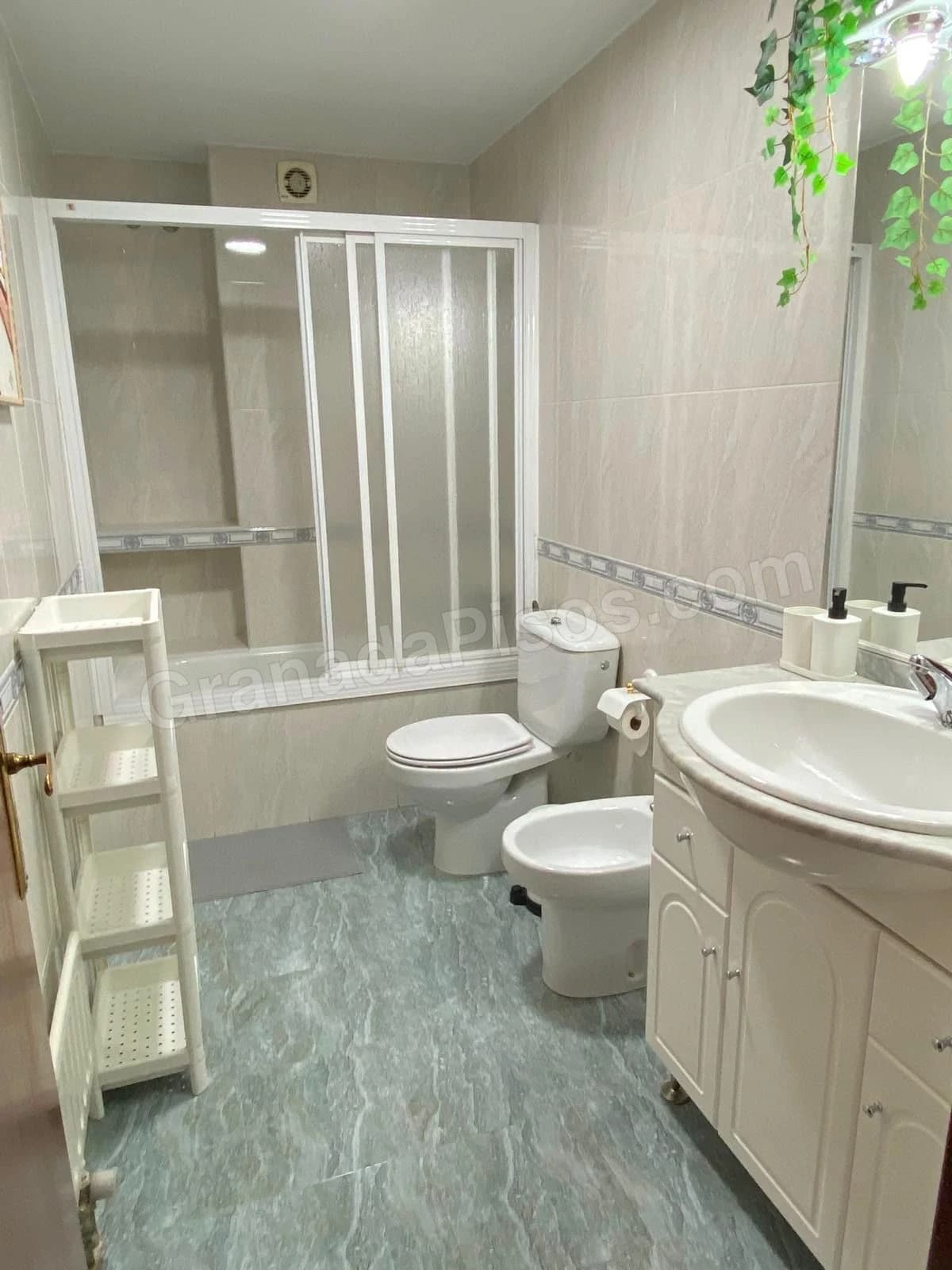 Habitación en Joaquina Eguaras (Norte) (4)