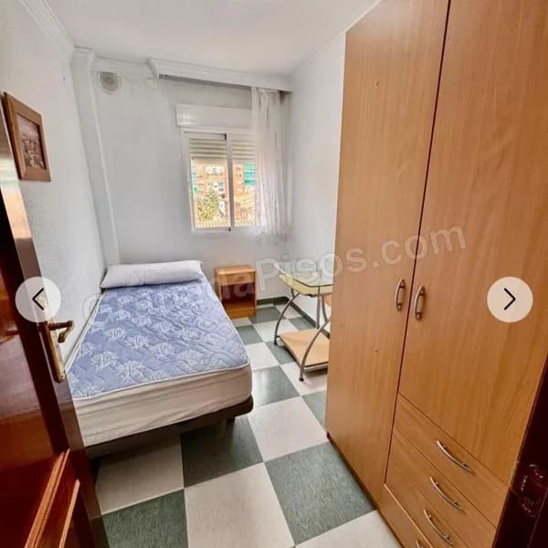 Habitación en Cartuja (6)