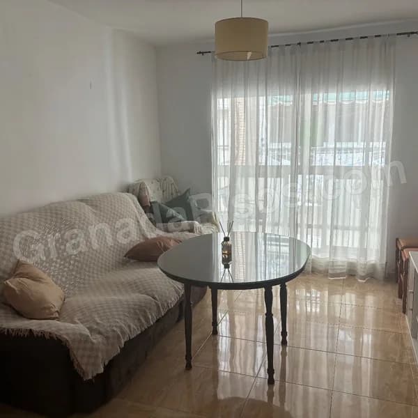 Habitación en Rosaleda/Juventud