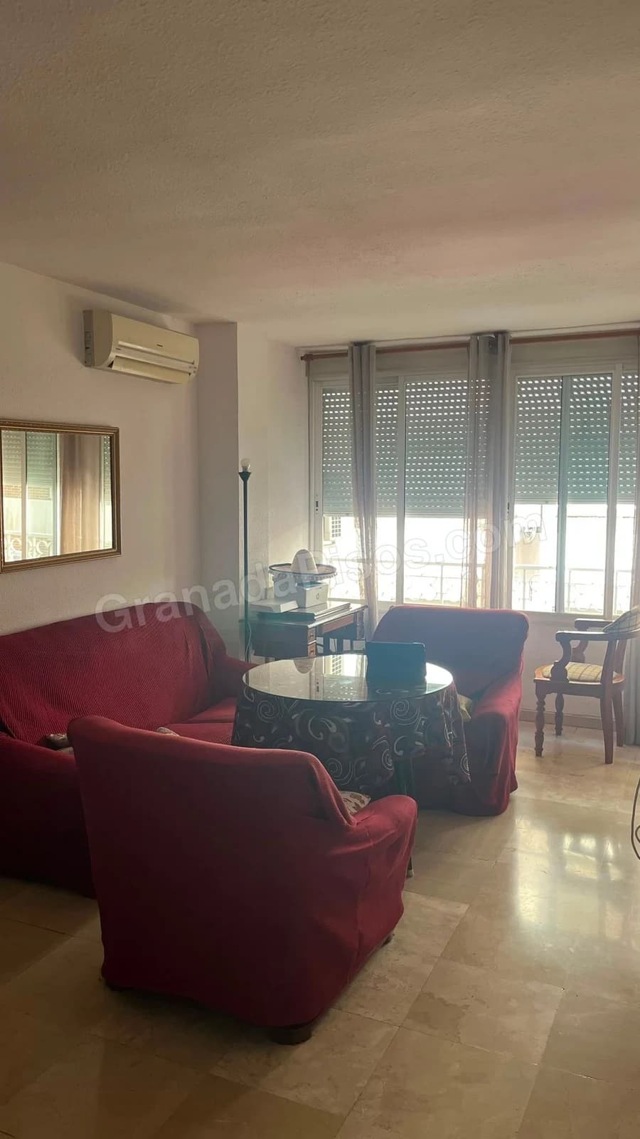Habitación en Centro (Plaza de gracia/Pedro Alarcón ) (2)
