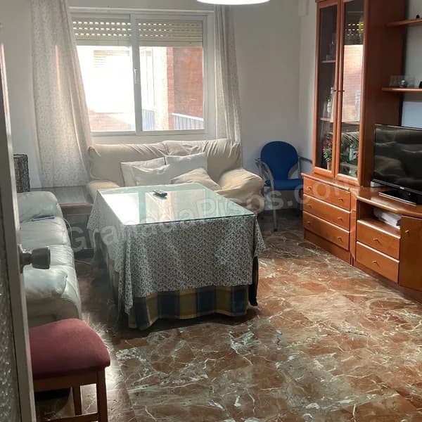 Habitación en Gran capitan (5)