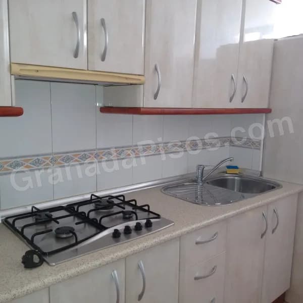Habitación en Camino de Ronda (3)