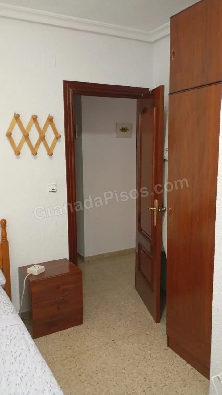 Habitación en Camino de Ronda (3)