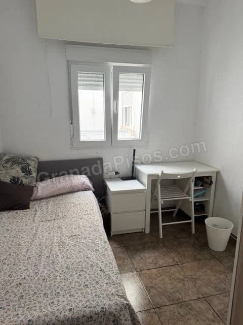 Habitación en Camino de Ronda (4)