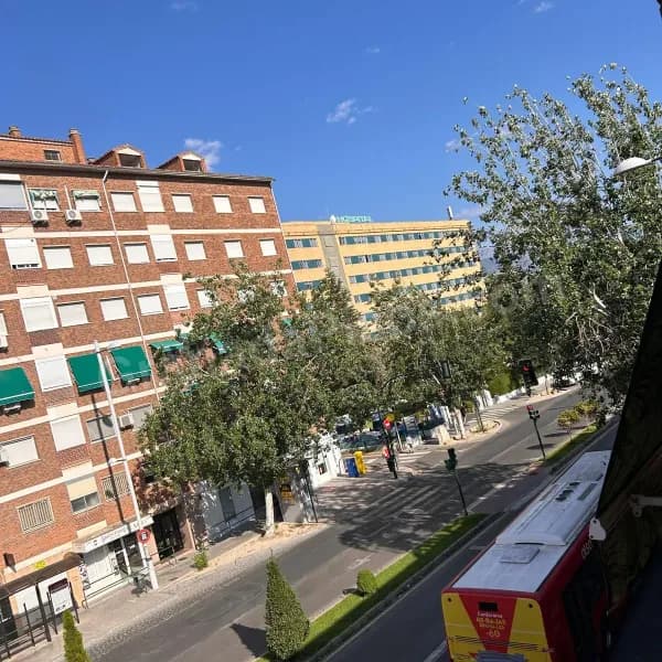 Piso entero en Centro (Gran Vía / Trinidad)