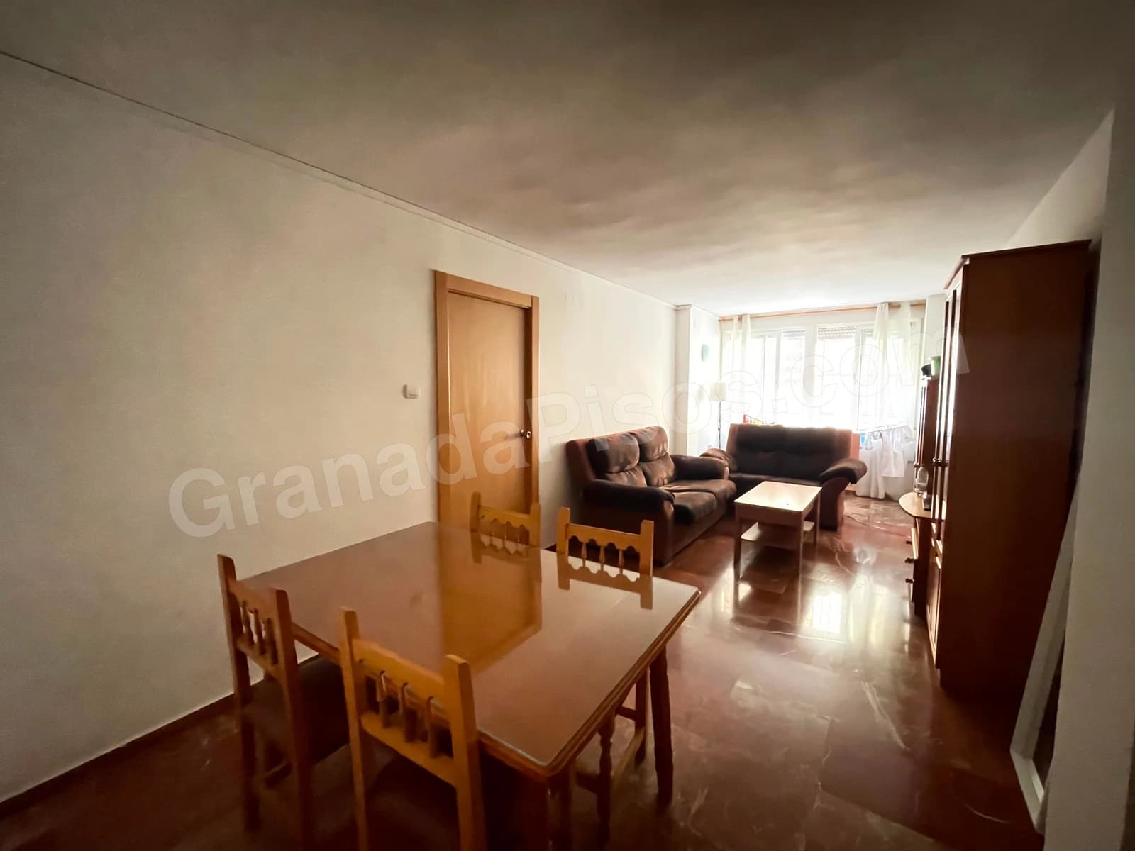Habitación en Plaza de la Trinidad (3)
