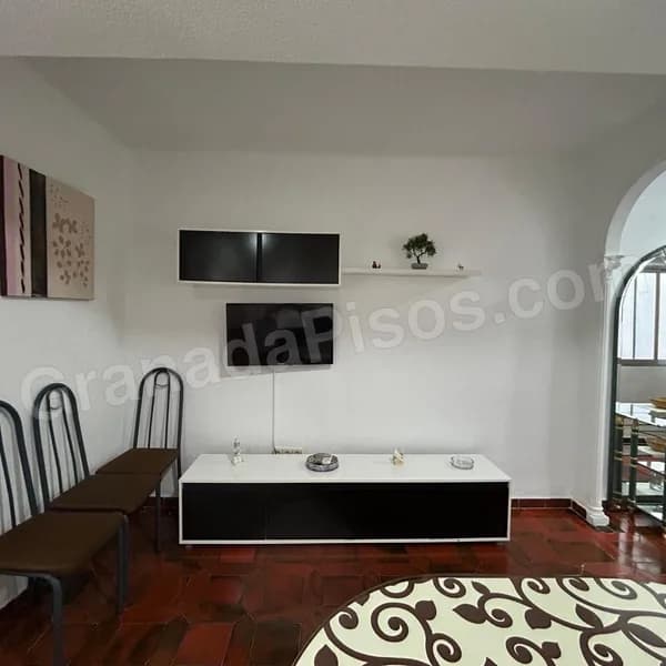 Habitación en Camino de Ronda (2)