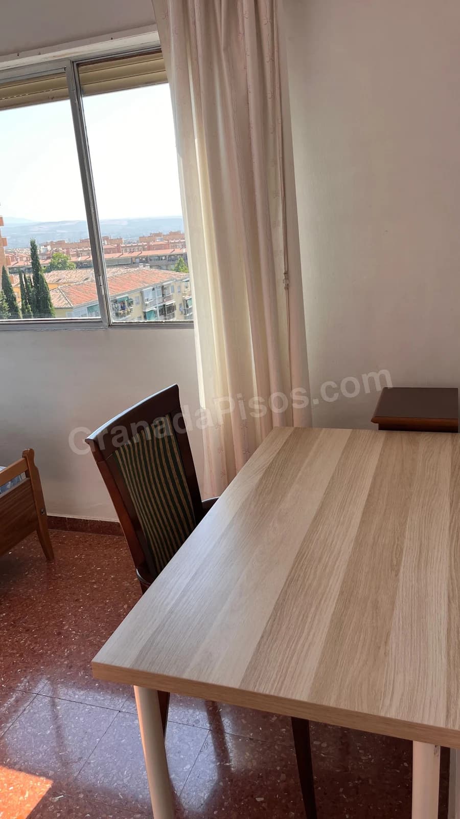 Habitación en Calle Luz Casanova (2)