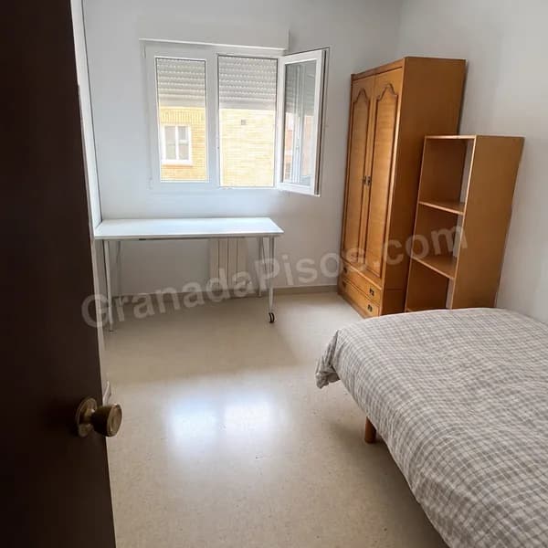 Habitación en Camino de Ronda