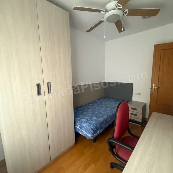 Habitación en Hipercor (4)