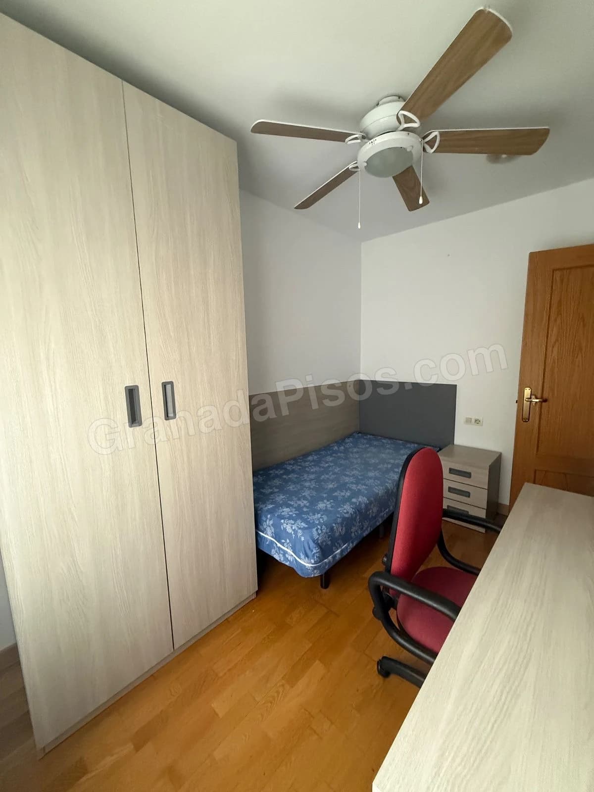 Habitación en Hipercor (4)