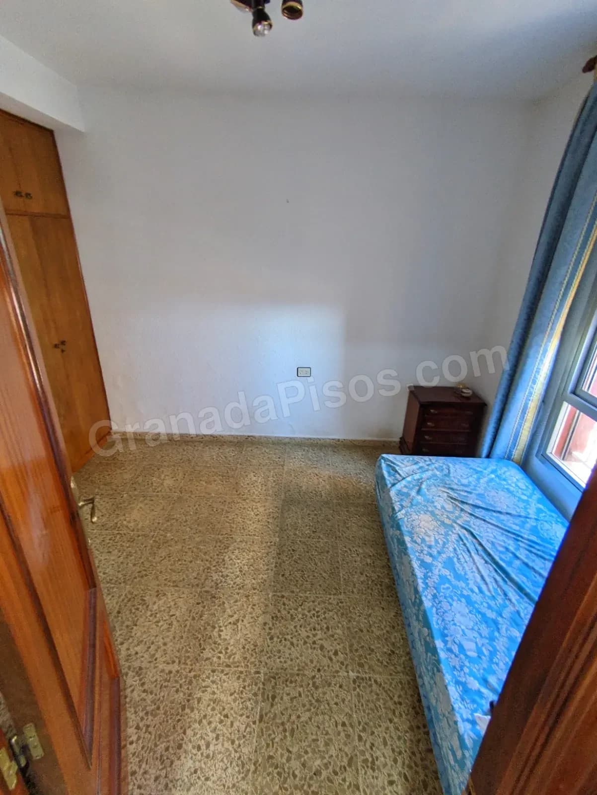 Piso entero en Cartuja (2)