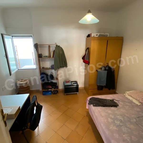 Habitación en Ciencias