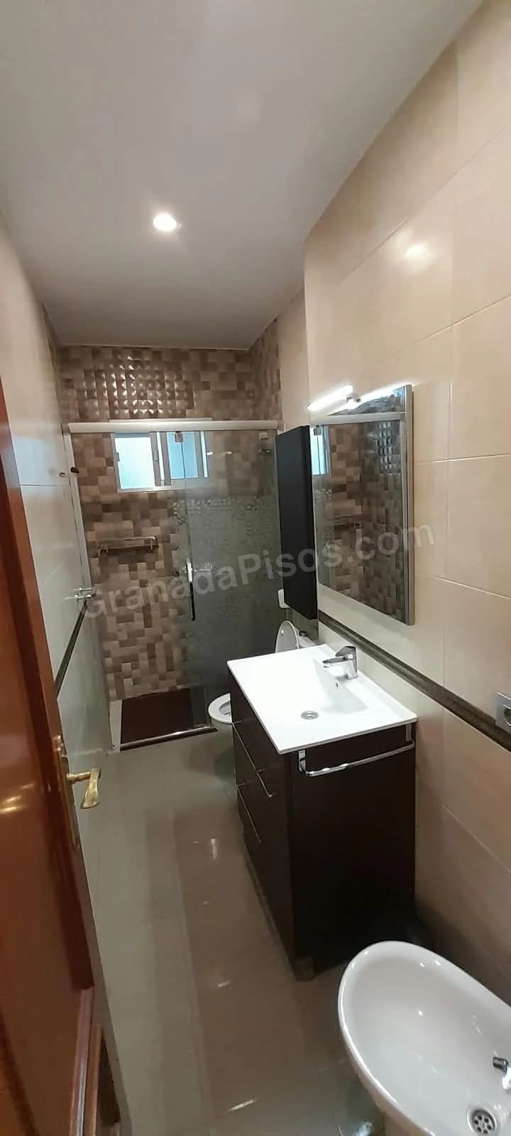 Habitación en Camino de Ronda (3)