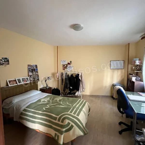 Habitación en Cartuja (10)