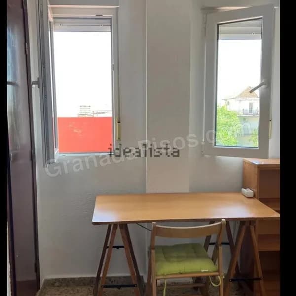 Habitación en Cartuja (2)