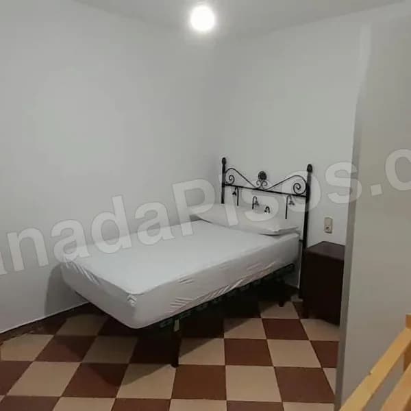 Habitación en Camino de Ronda (5)