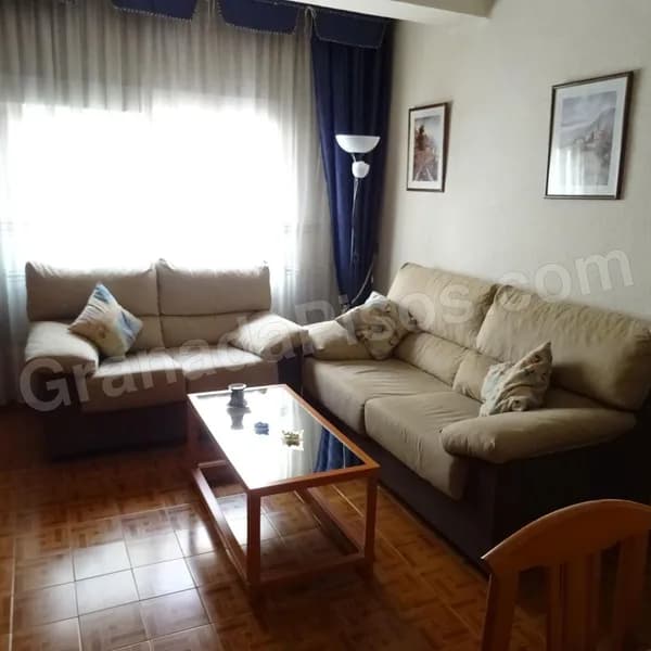 Habitación en Plaza de Toros / Doctores (2)