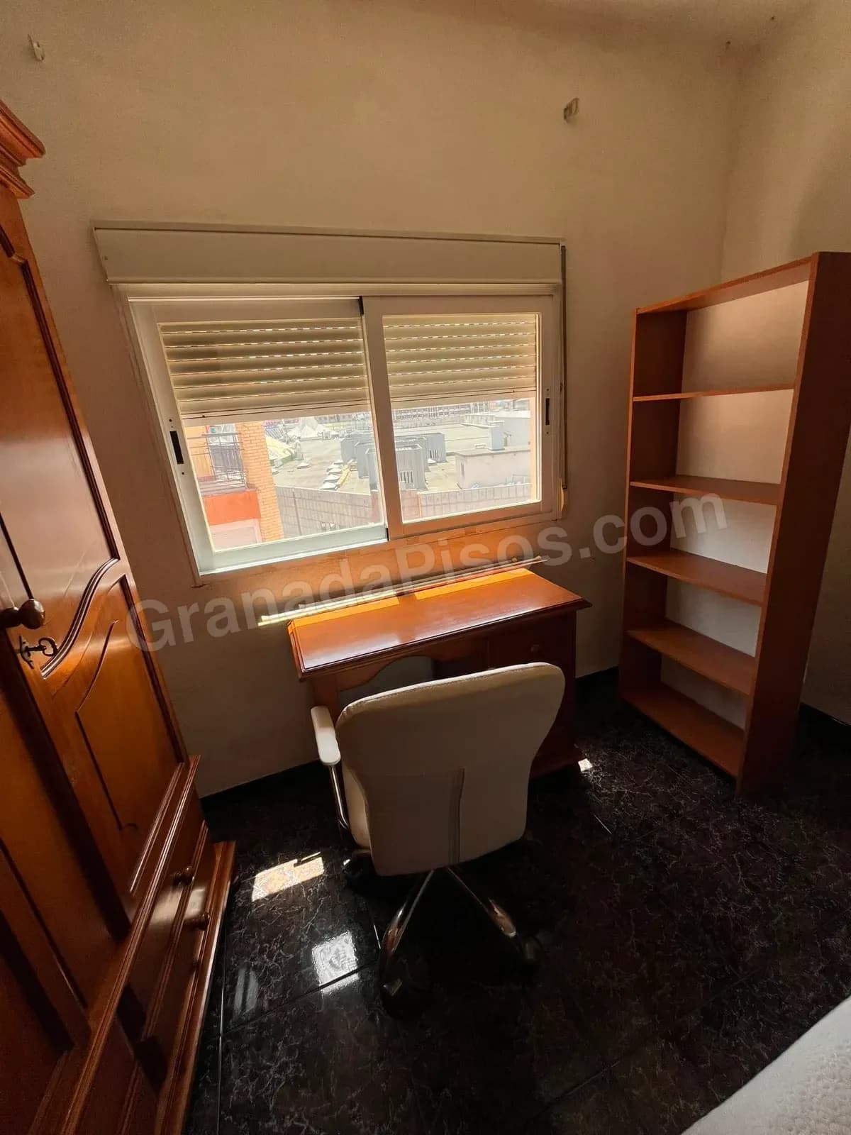 Habitación en Hipercor (3)
