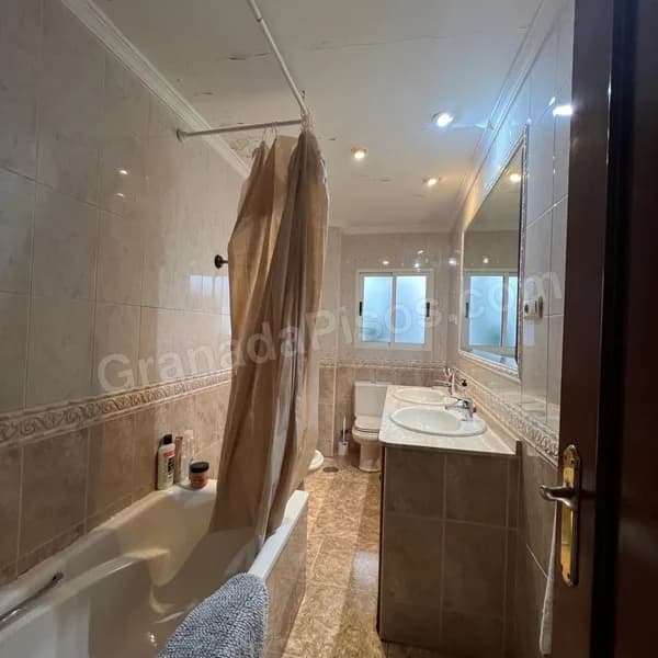 Habitación en Centro (Gran Vía / Trinidad) (4)