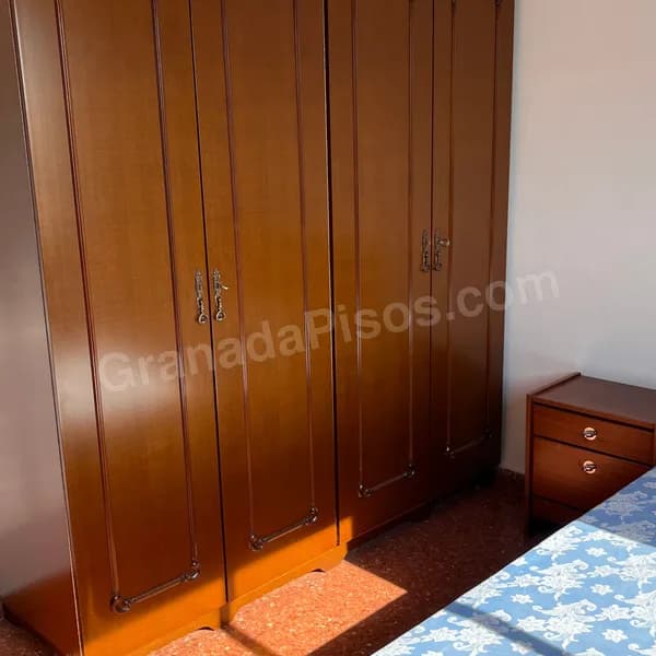 Habitación en Calle Luz Casanova (4)