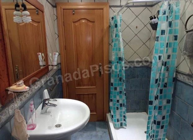 Habitación en Barrio La Cruz (4)