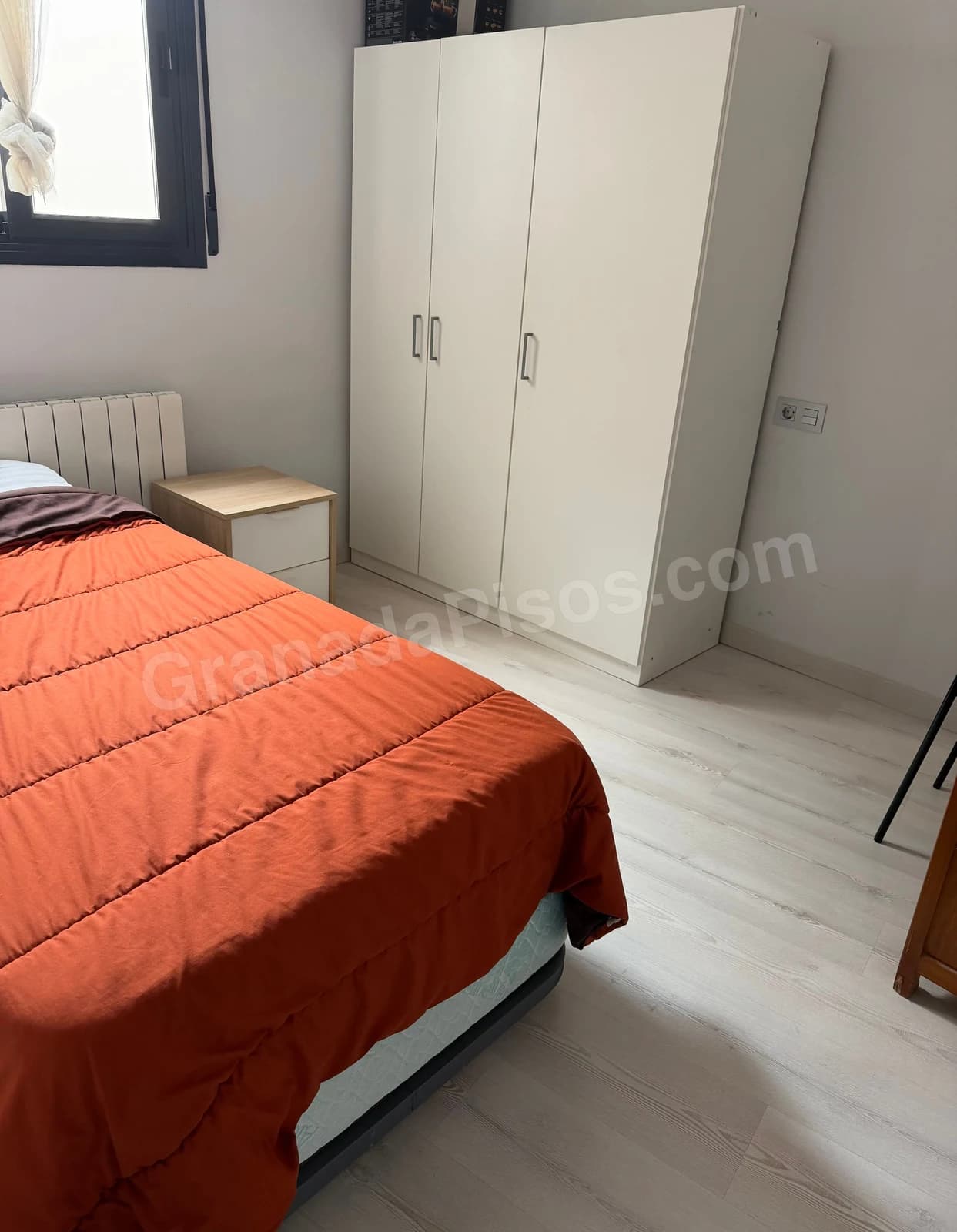 Habitación en Centro (Gran Vía / Trinidad) (2)