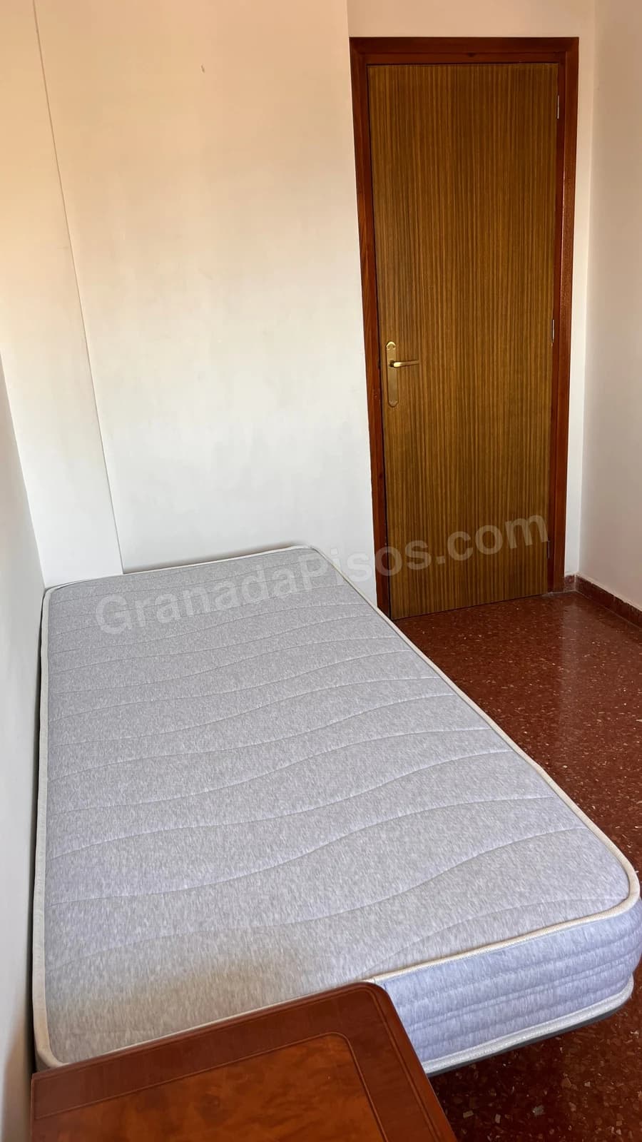 Habitación en Calle Luz Casanova (3)