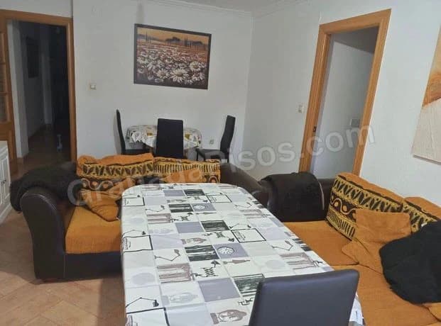 Habitación en Barrio La Cruz (2)