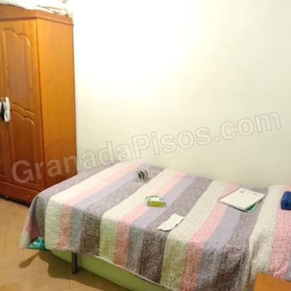 Habitación en Barrio La Cruz (12)