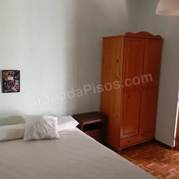 Habitación en Realejo (4)