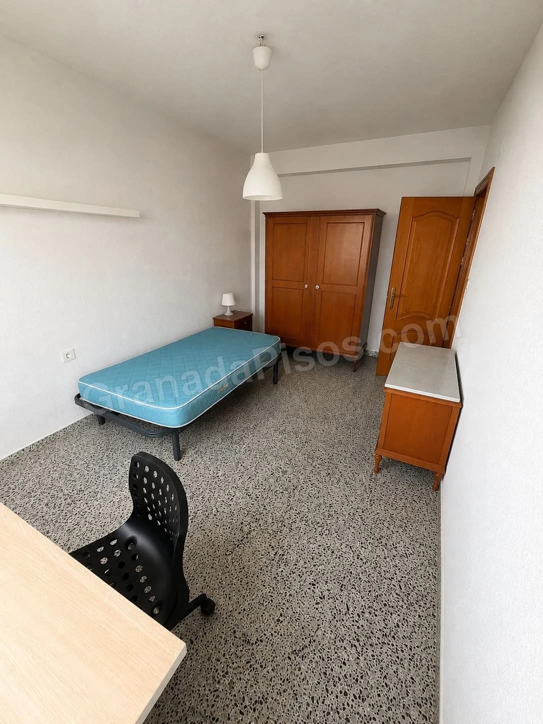 Piso entero en Plaza de Toros / Doctores