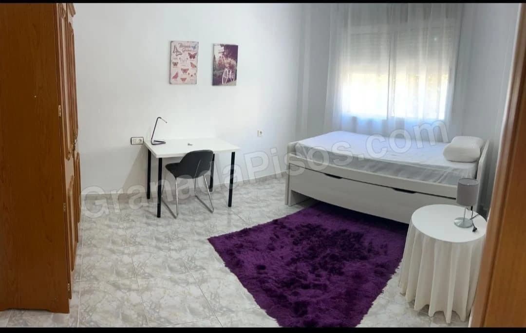Habitación en Plaza de Toros / Doctores
