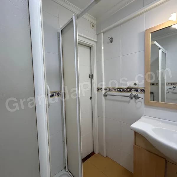 Habitación en Camino de Ronda (4)