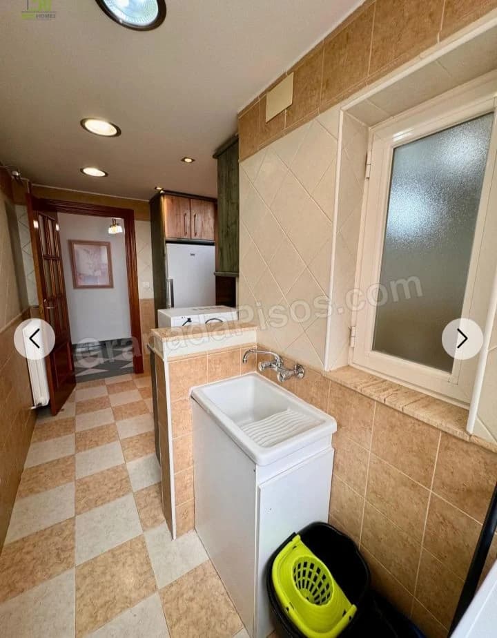 Habitación en Cartuja (2)