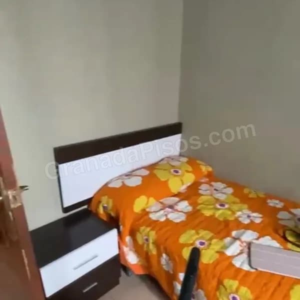 Habitación en Calle buensuceso (10)