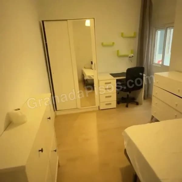 Piso entero en Camino de Ronda (7)
