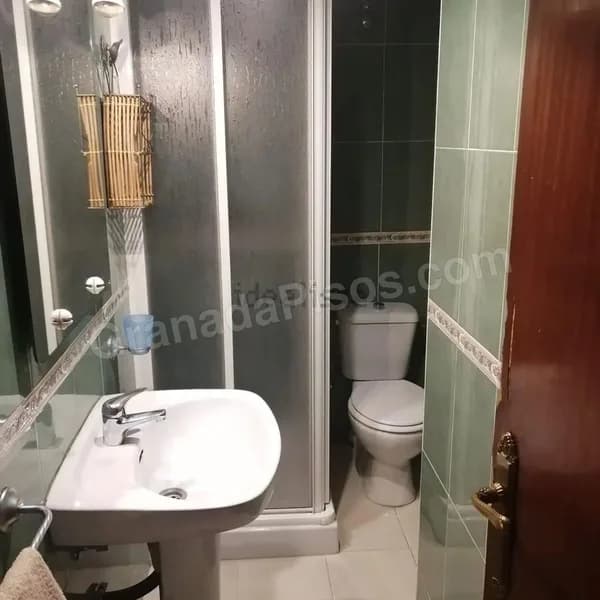 Habitación en Calle San Antón (11)