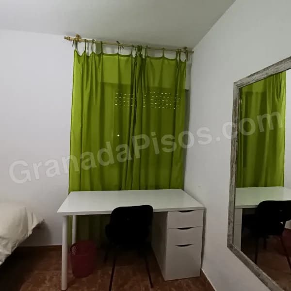 Habitación en Hipercor (7)