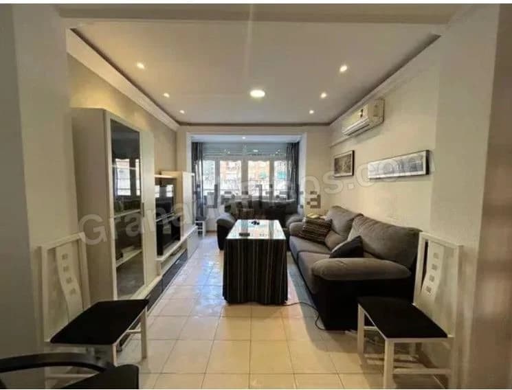 Habitación en Zaidín (2)