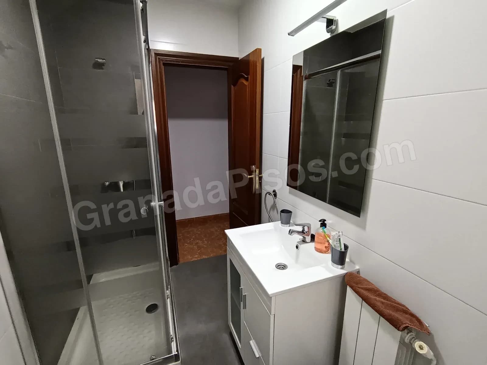Habitación en Hipercor (3)