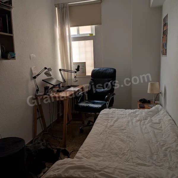 2 habitaciones libres junto a Facultad de Ciencias (Beiro)
