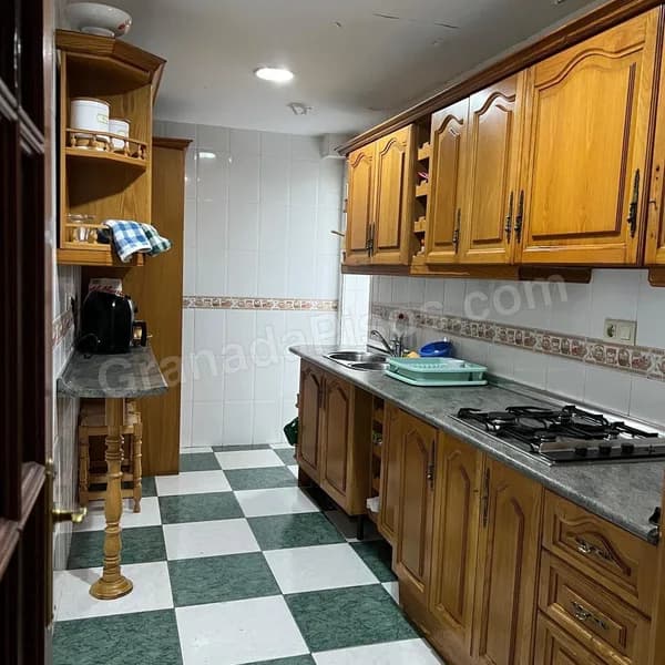 Habitación en Centro (Gran Vía / Trinidad) (6)