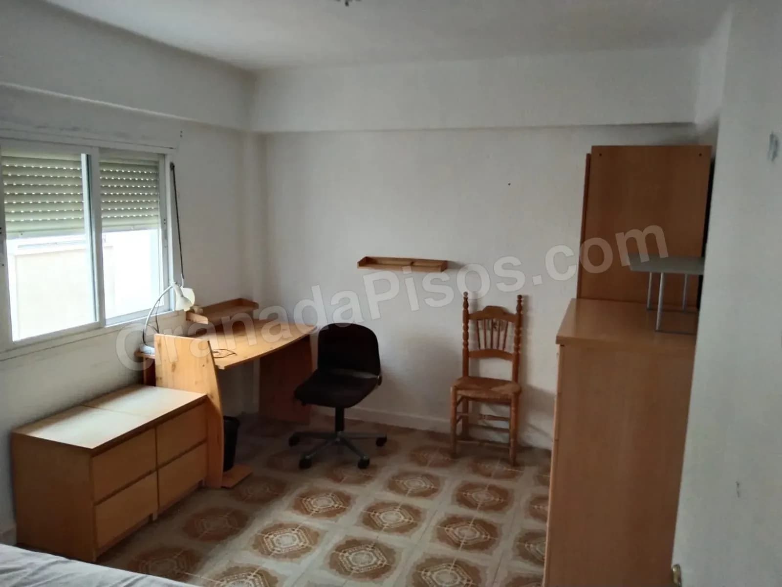 Habitación en Camino de Ronda (4)