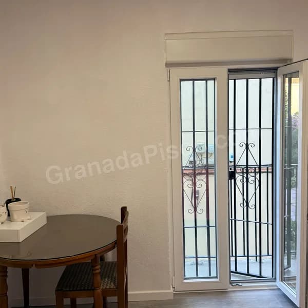 Habitación en Zaidín (2)