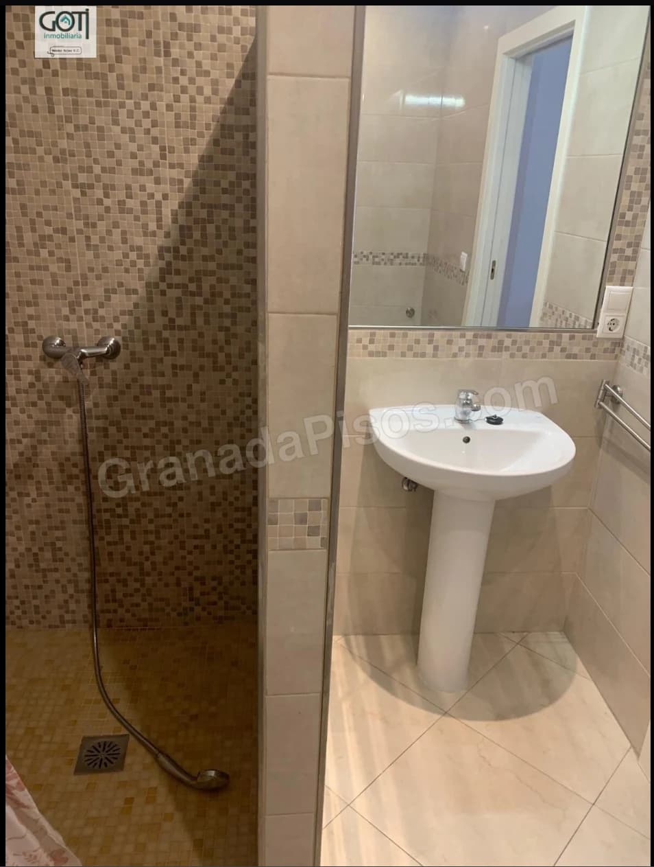 Habitación en Camino de Ronda (2)